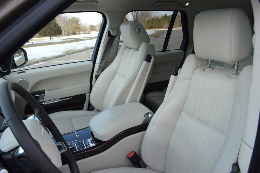  Land Rover Range Rover HSE 2014 года  (фото 16 из 32)
